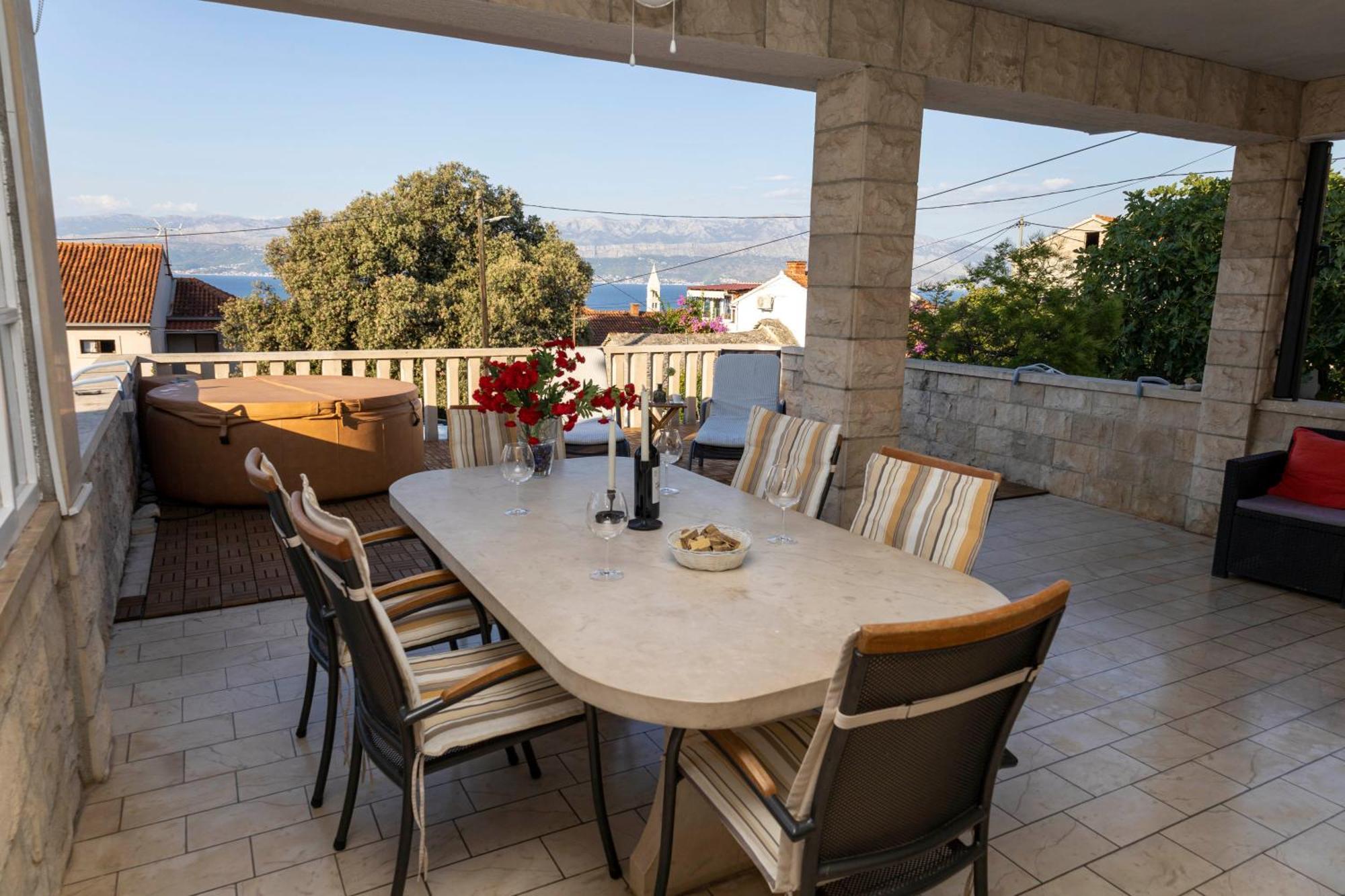Apartments Jaksic - Zile Супетар Екстериор снимка