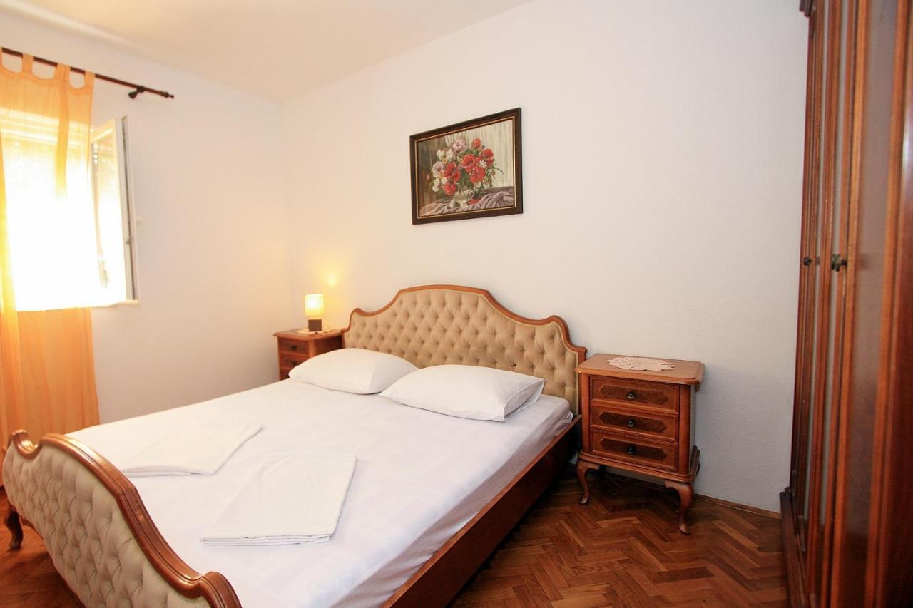 Apartments Jaksic - Zile Супетар Екстериор снимка