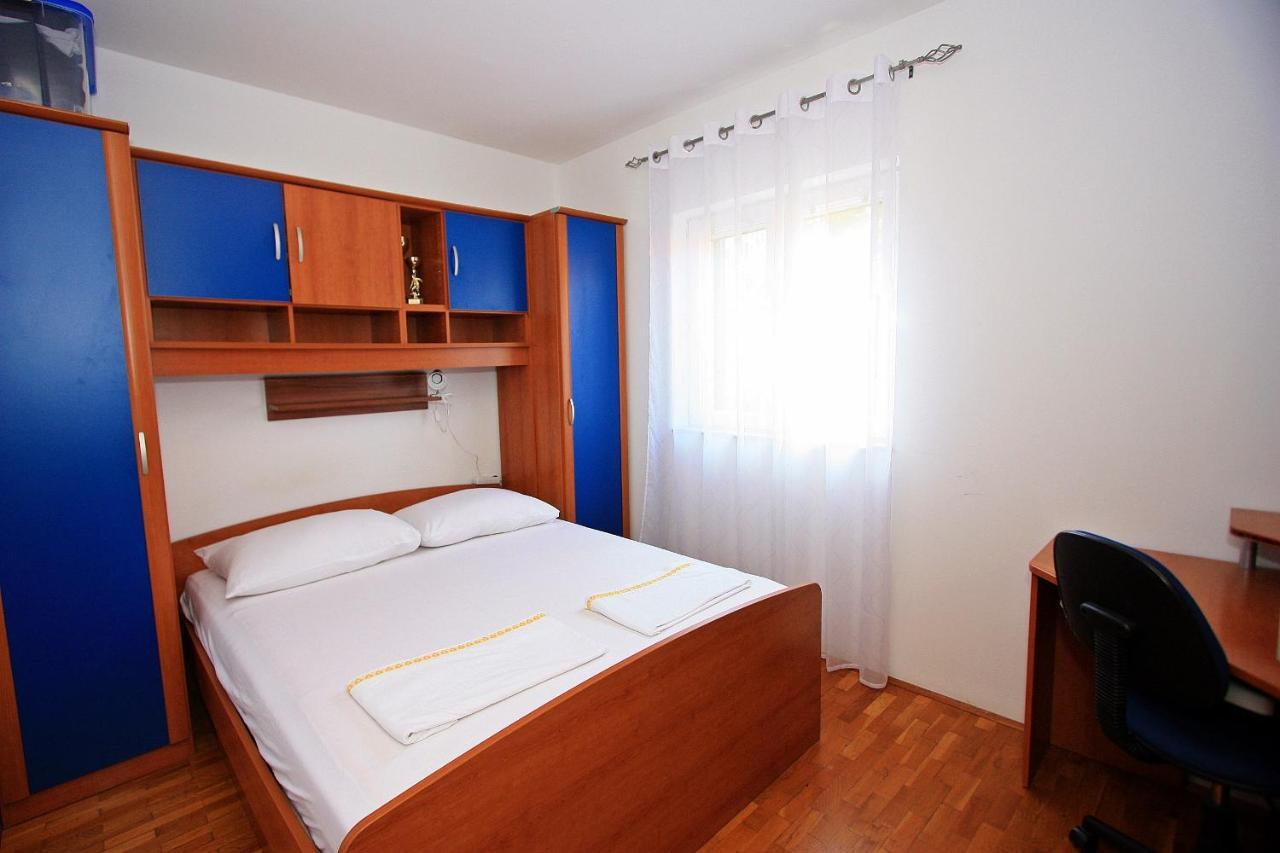 Apartments Jaksic - Zile Супетар Екстериор снимка